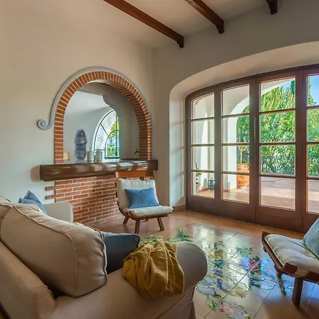 Le Pagine Bianche Villa Ischia