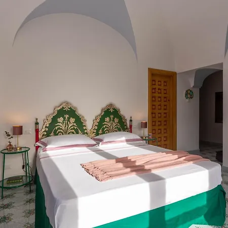 Pousada Le Pagine Bianche Lacco Ameno (Isola d'Ischia)